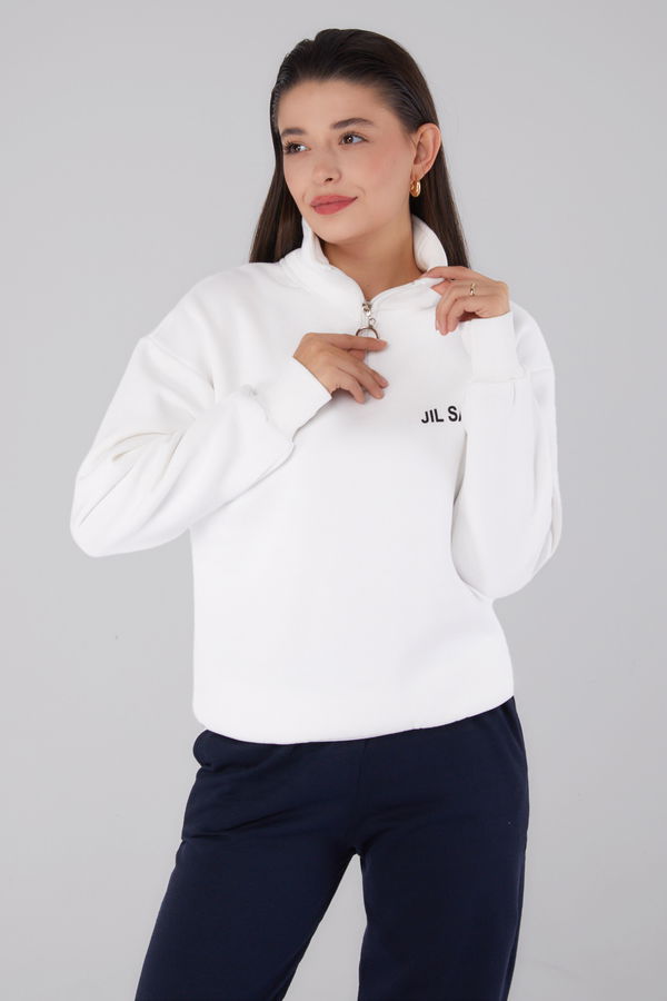 Düz Yarım Balıkçı Yaka Kadın Beyaz Fermuarlı Sweatshirt - 26368 BEYAZ