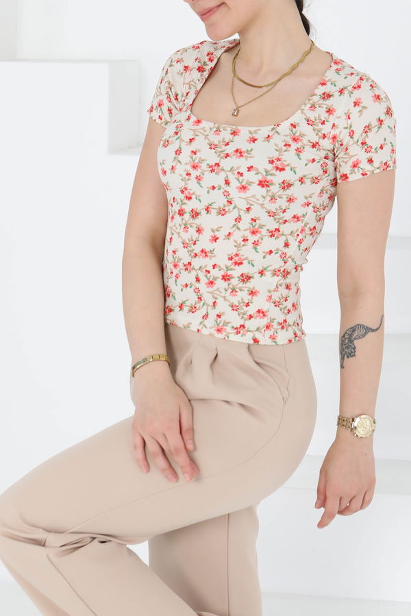 Oval Yaka Çiçek Desenli Bluz - 27279