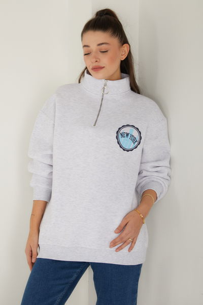 Düz Yarım Balıkçı Yaka Kadın Gri Baskılı Sweatshirt - 26518