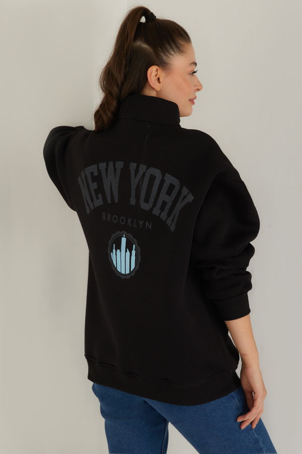 Düz Yarım Balıkçı Yaka Kadın Siyah Baskılı Sweatshirt - 26518