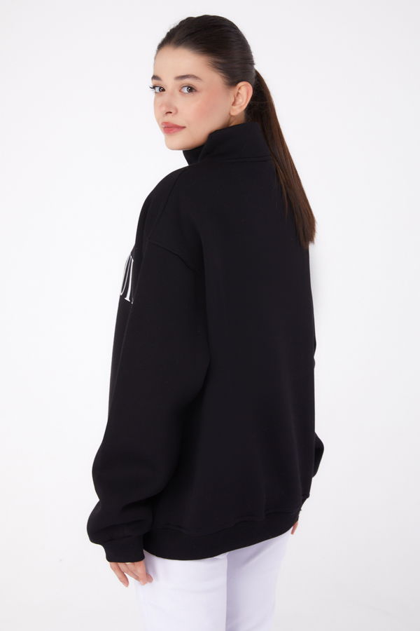 Düz Yarım Balıkçı Yaka Kadın Siyah Fermuarlı Baskılı Sweatshirt - 26384 SİYAH