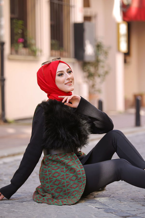8349 KAŞE KÜRKLÜ YELEK Yeşil - 8349 YEŞİL