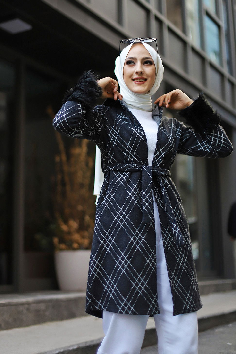 3317 JAKARLI KUŞAKLI KAP Siyah - 3317 SİYAH