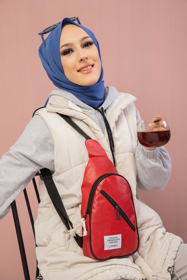 Kadın Kırmızı SIRT CANTASI - 8678 Kırmızı