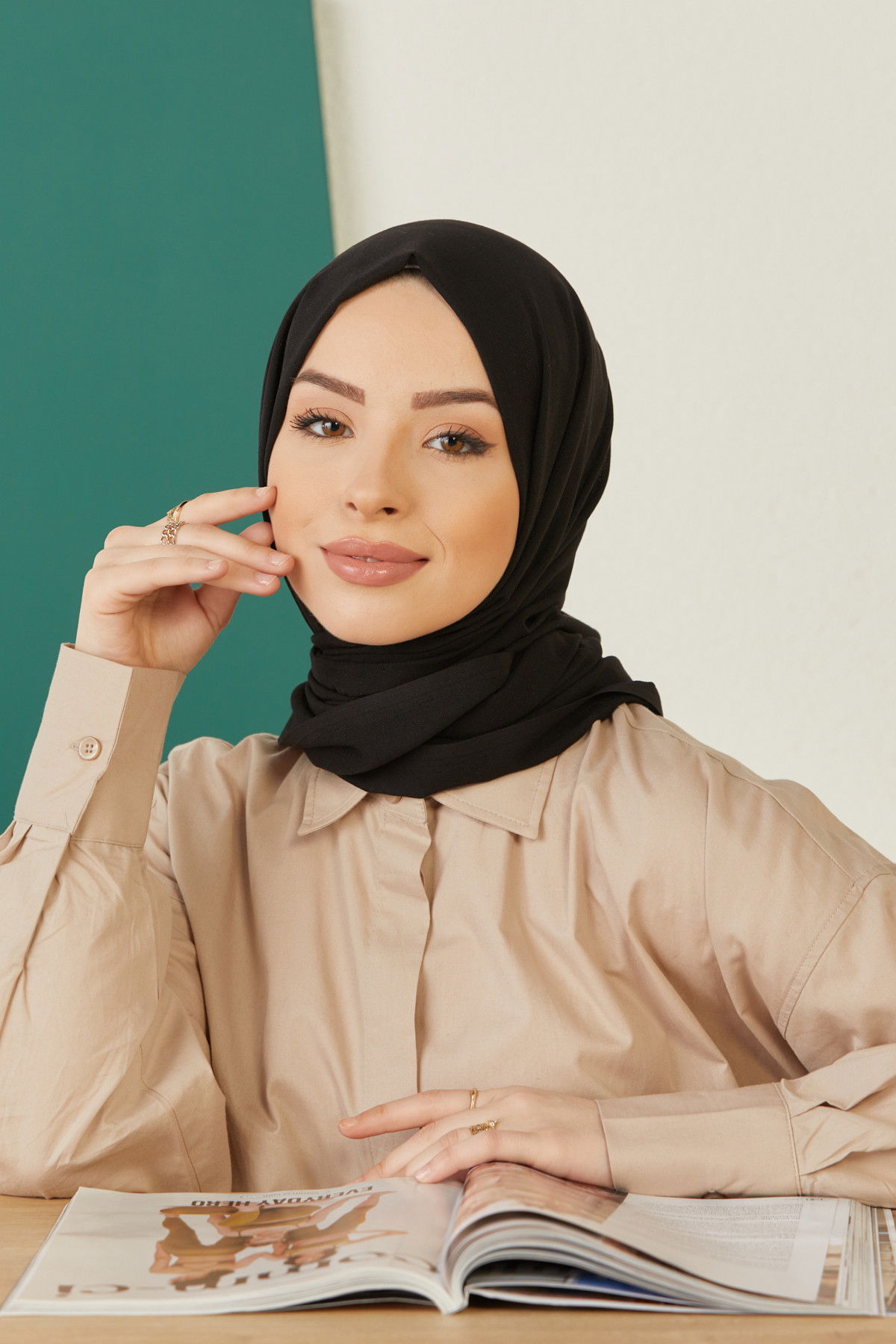 SAL Siyah - 20233