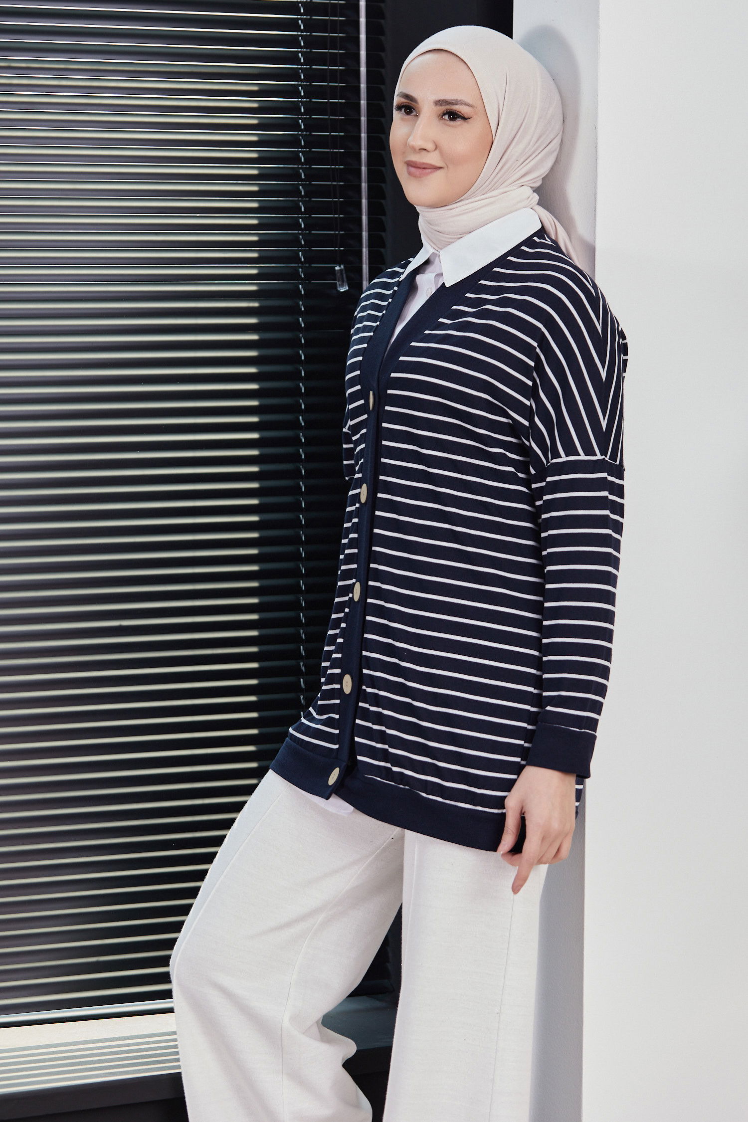 Dugmelı Hırka LACIVERT - 3810 Lacivert - 3810 LACİVERT