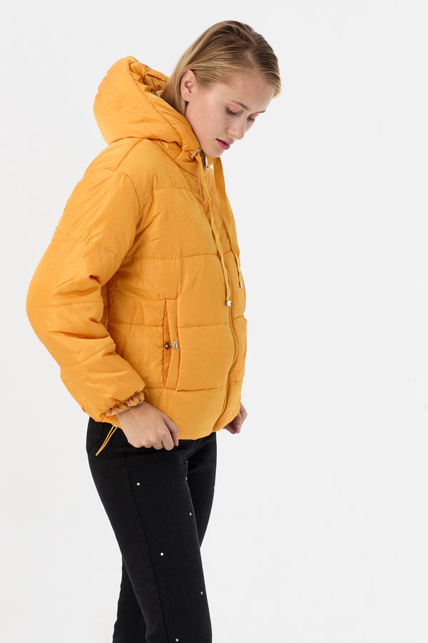 Mont Sarı - 21543 Sarı