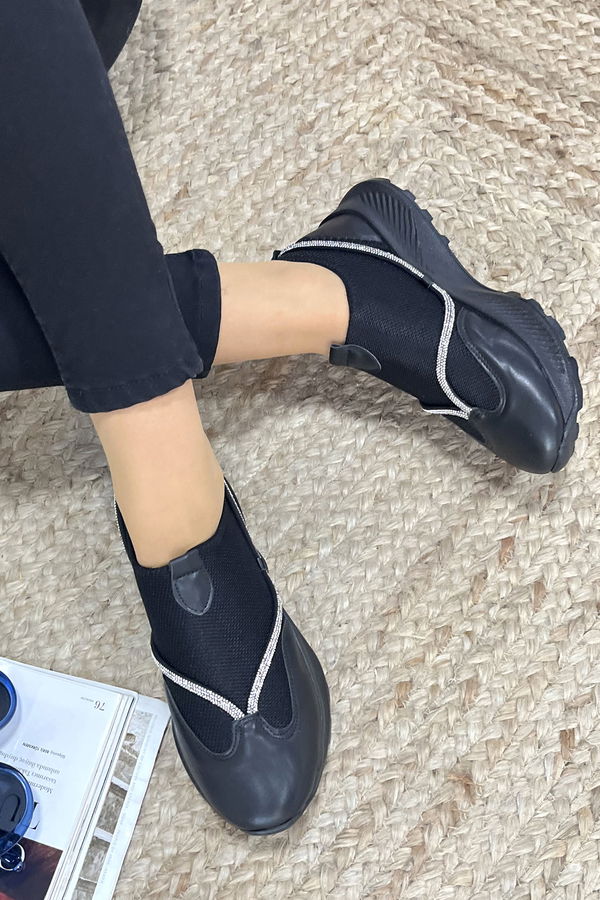Kadın Siyah Spor Aykkabı - 22057
