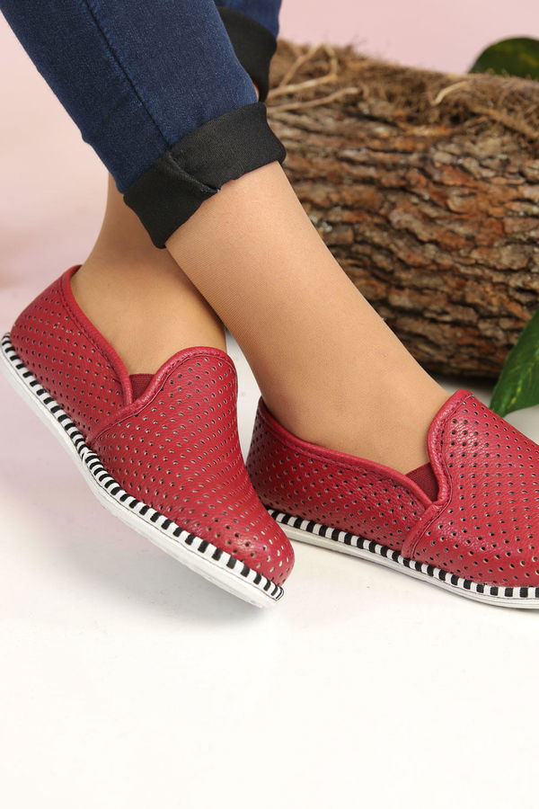 Kadın Bordo Delikli Babet Bordo - 02 7521 - 7521