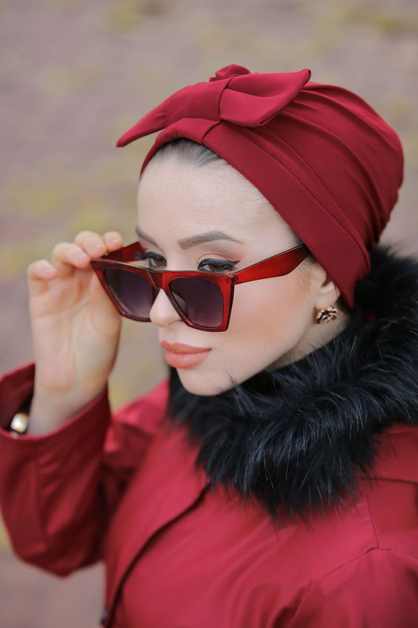 Fiyonklu Bone Siyah Bordo - 6847