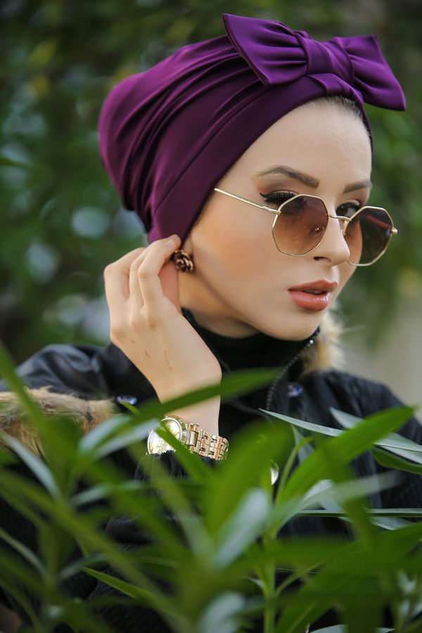 Fiyonklu Bone Siyah Mor - 6847