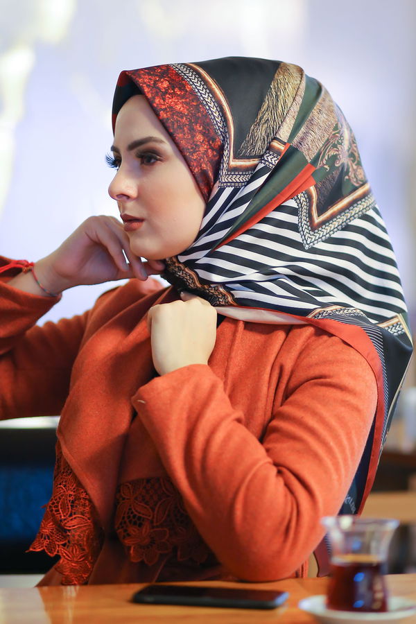 Desenli Şal Siyah Kiremit - 8277