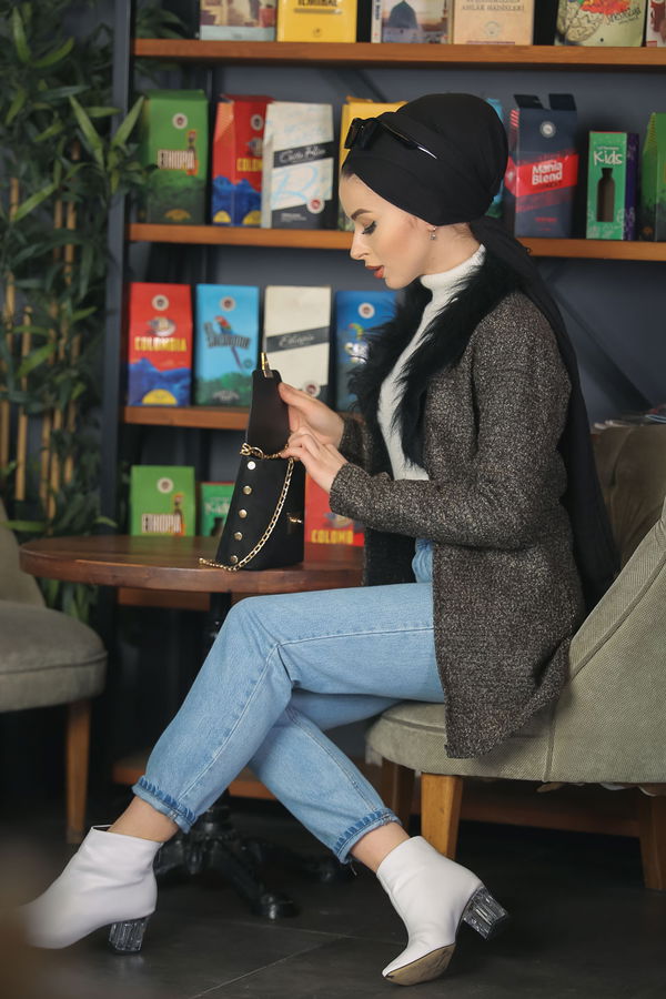 8317 BUKLET CEKET Vizon - 8317