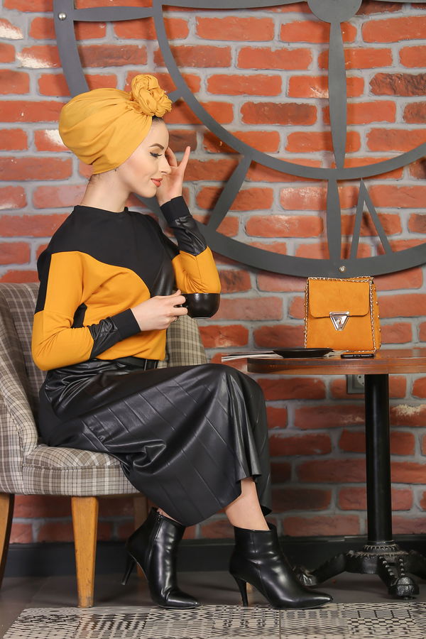 Plise Etek Bluz Siyah - 1349 SİYAH