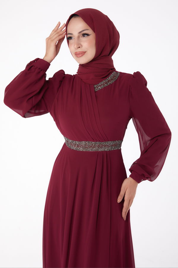 Düz Hakim Yaka Kadın Bordo Taşlı Şifon Elbise - 26255 BORDO