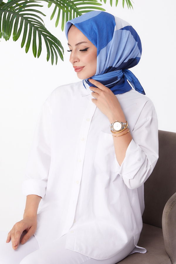 Düz Orta Kadın Lacivert Desenli Eşarp - 26148
