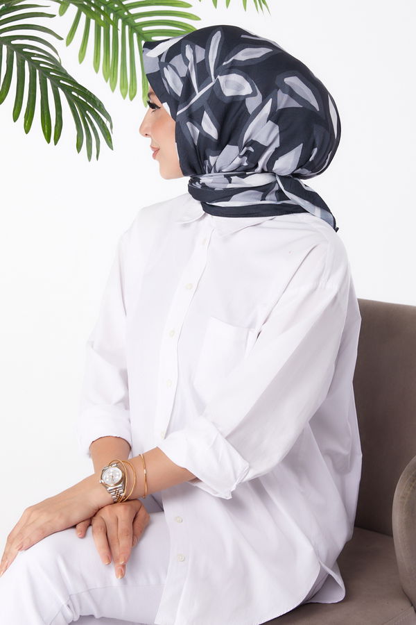 Düz Orta Kadın Gri Desenli Eşarp - 26159