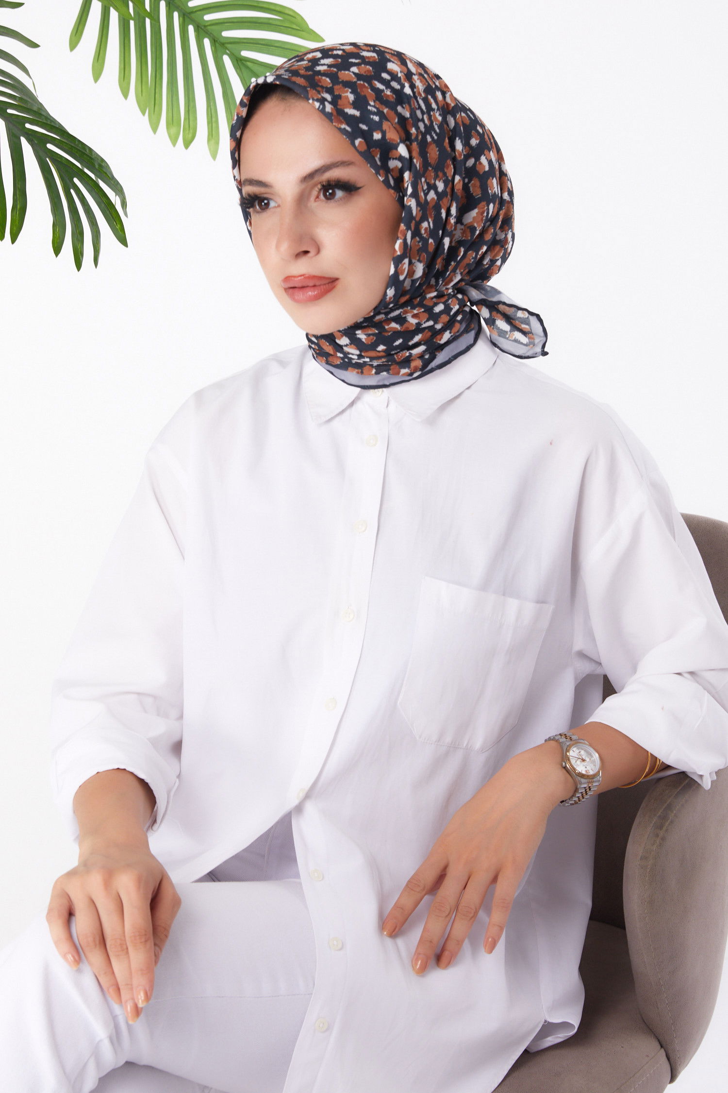Düz Orta Kadın Kahverengi Desenli Eşarp - 26152 KAHVERENGİ