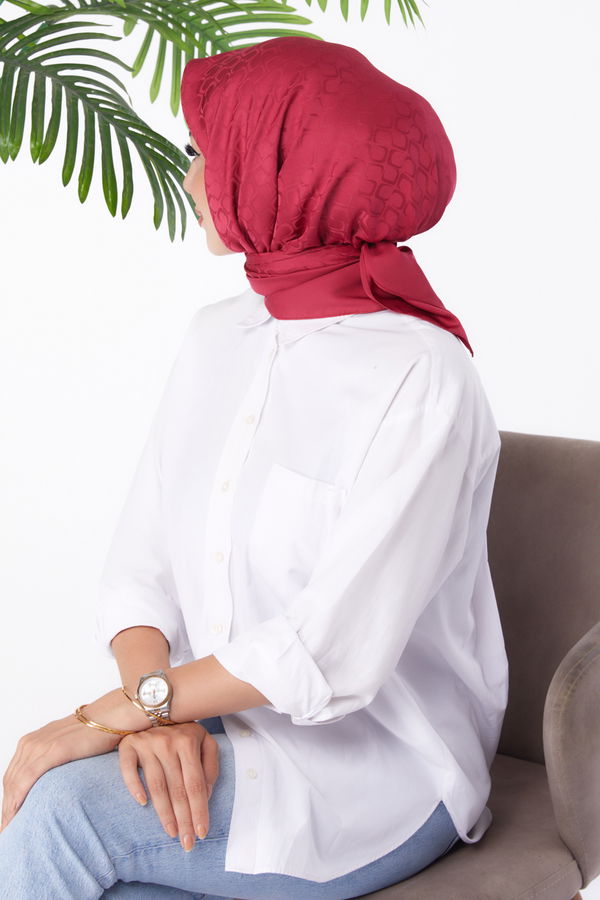 Düz Orta Kadın Bordo Janjanlı Eşarp - 26150