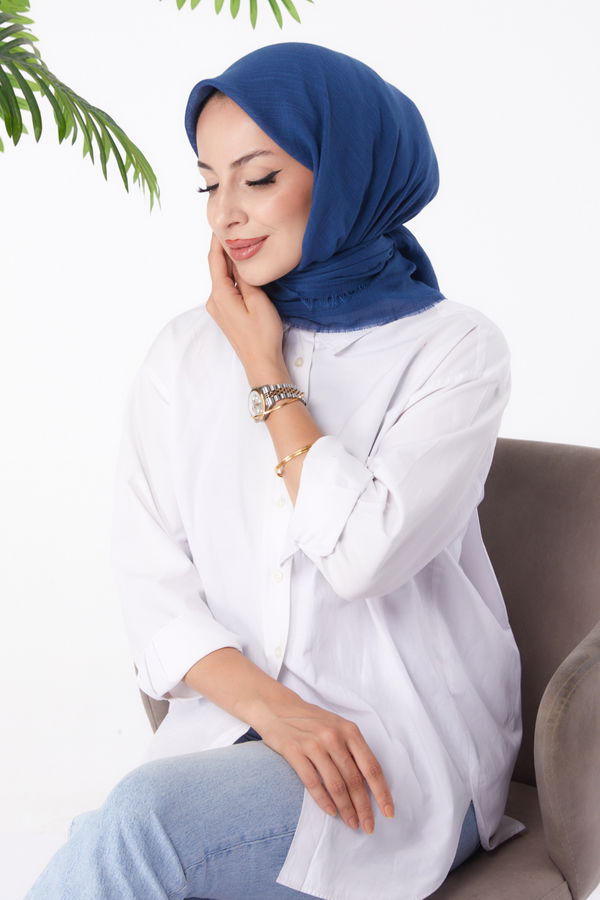 Düz Orta Kadın Lacivert Eşarp - 26146 LACİVERT