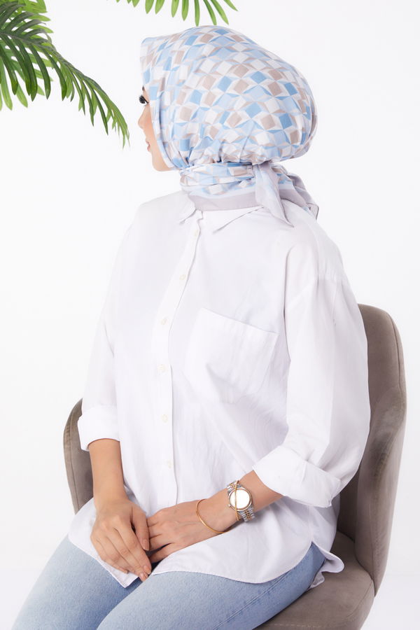 Düz Orta Kadın Mavi Desenli Eşarp - 26157 MAVİ