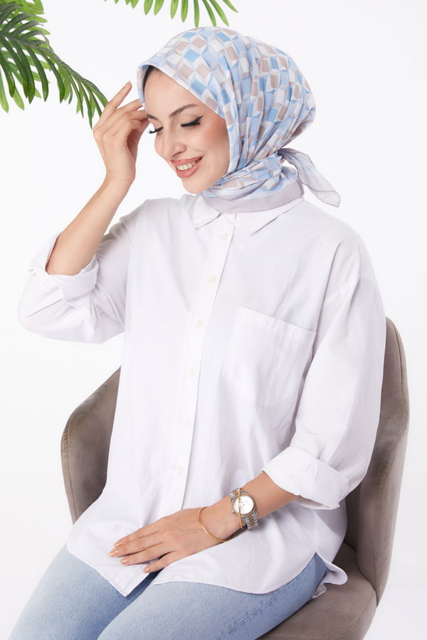 Düz Orta Kadın Mavi Desenli Eşarp - 26157 MAVİ