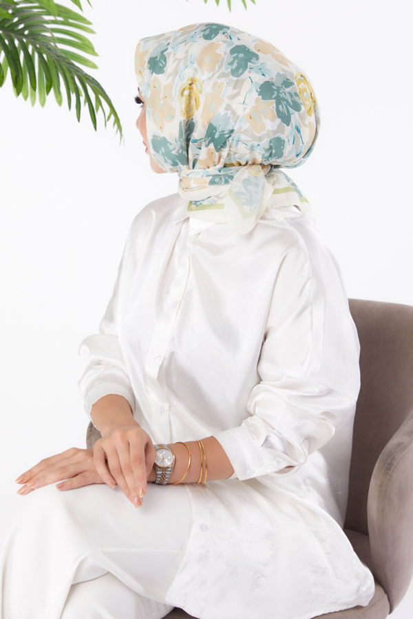 Düz Orta Kadın Yeşil Desenli Eşarp - 26153 YEŞİL
