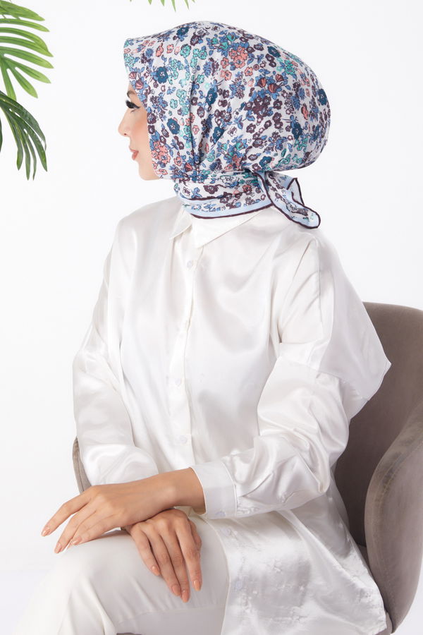 Düz Orta Kadın Mavi Desenli Eşarp - 25977