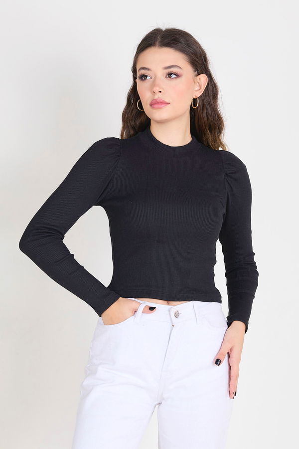 Düz Yarım Balıkçı Yaka Kadın Siyah Crop - 23389
