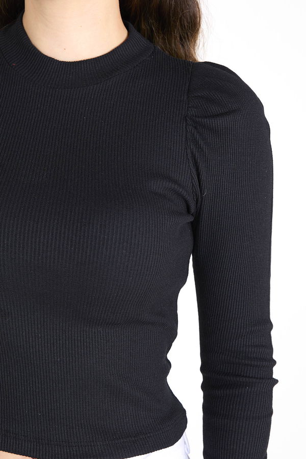 Düz Yarım Balıkçı Yaka Kadın Siyah Crop - 23389