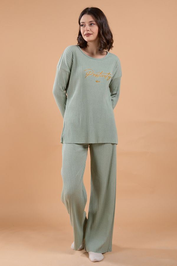 Düz Bisiklet Yaka Kadın Yeşil Pijama Takımı - 23647