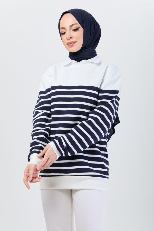 Düz Bisiklet Yaka Kadın Lacivert Sweat - 24179 LACİVERT