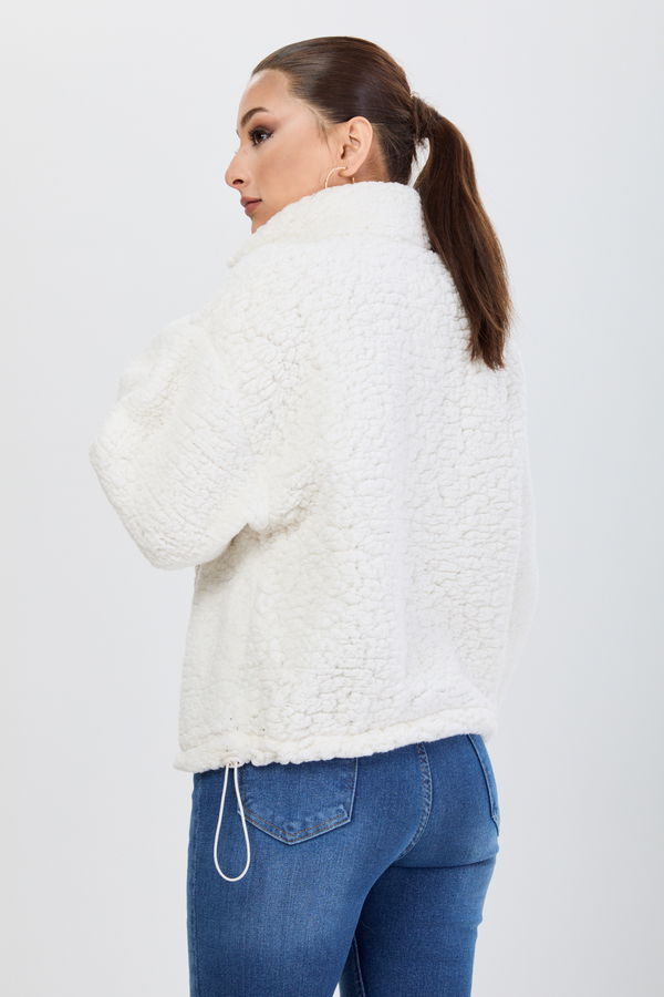 Düz Yarım Balıkçı Yaka Kadın Beyaz Peluş Sweet - 24174 BEYAZ