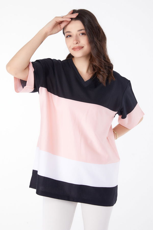 Düz Orta Kadın Siyah V Yaka T-Shirt - 25401 SİYAH