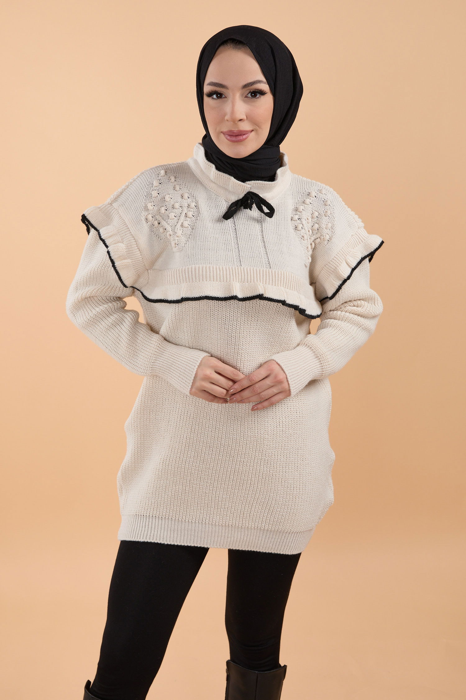 Düz Yarım Balıkçı Yaka Kadın Bej Triko Kazak - 24221 BEJ