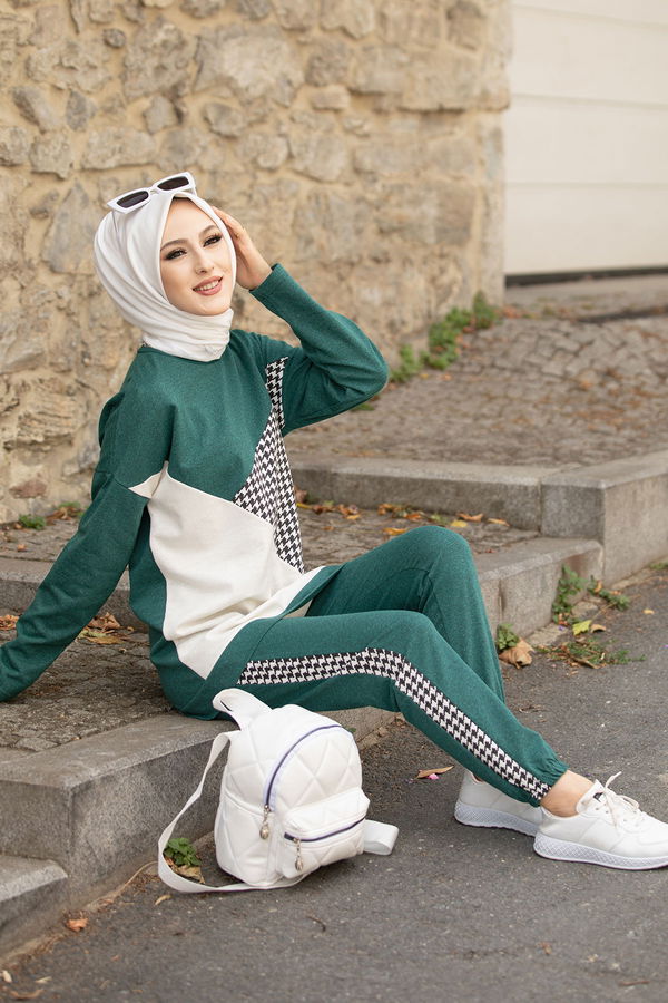 Düz Bisiklet Yaka Kadın Yeşil TUNIK PANTOLON - 8829 YEŞİL
