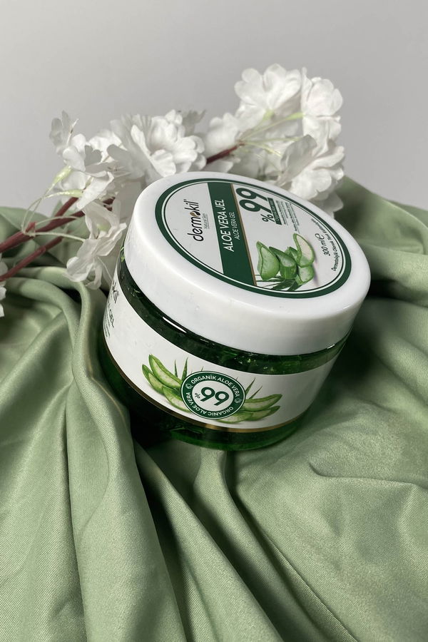 çok Renkli DERMOKİL Aloe Vera Jel 300 ml - 21719 ÇOK RENKLİ