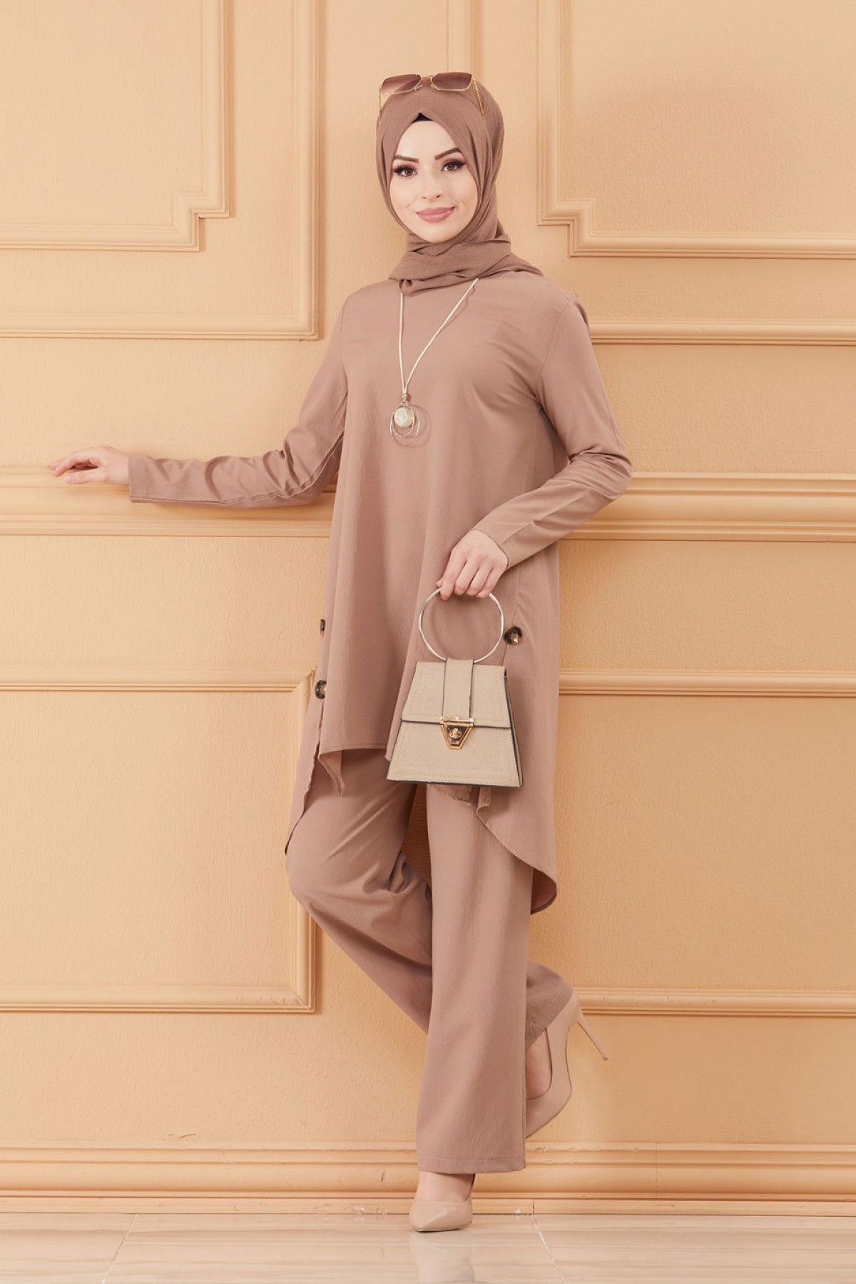Düz Bisiklet Yaka Kadın Vizon TUNIK PANTOLON - 3528