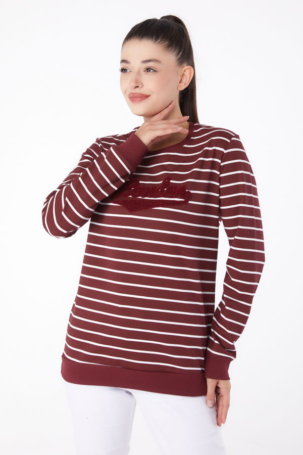 Düz Bisiklet Yaka Kadın Bordo Nakışlı Sweatshirt - 26287