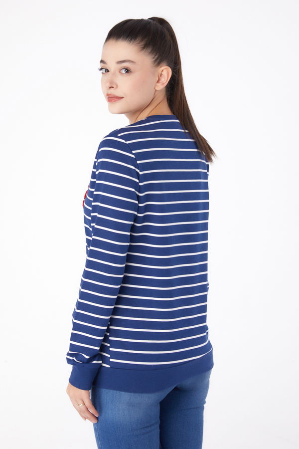 Düz Bisiklet Yaka Kadın Lacivert Nakışlı Sweatshirt - 26288