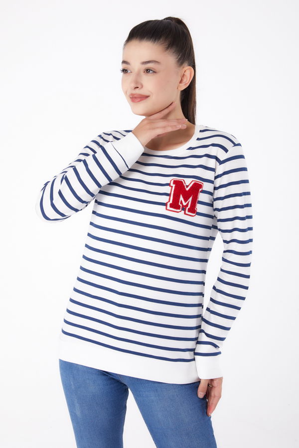 Düz Bisiklet Yaka Kadın Beyaz Nakışlı Sweatshirt - 26291 BEYAZ