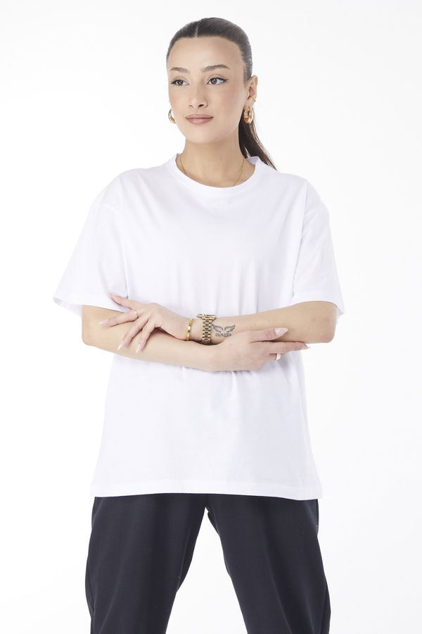 Düz Bisiklet Yaka Kadın Beyaz Kısa Kollu T-shirt - 24654