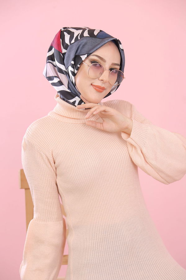 Düz Orta Kadın Pembe Bogazlı Triko Tunik   - 8232