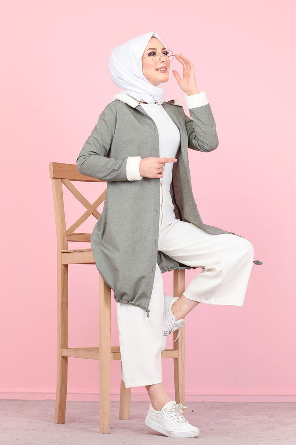 Düz Orta Kadın Haki Peluş Detay Tunik  - 7983 HAKİ