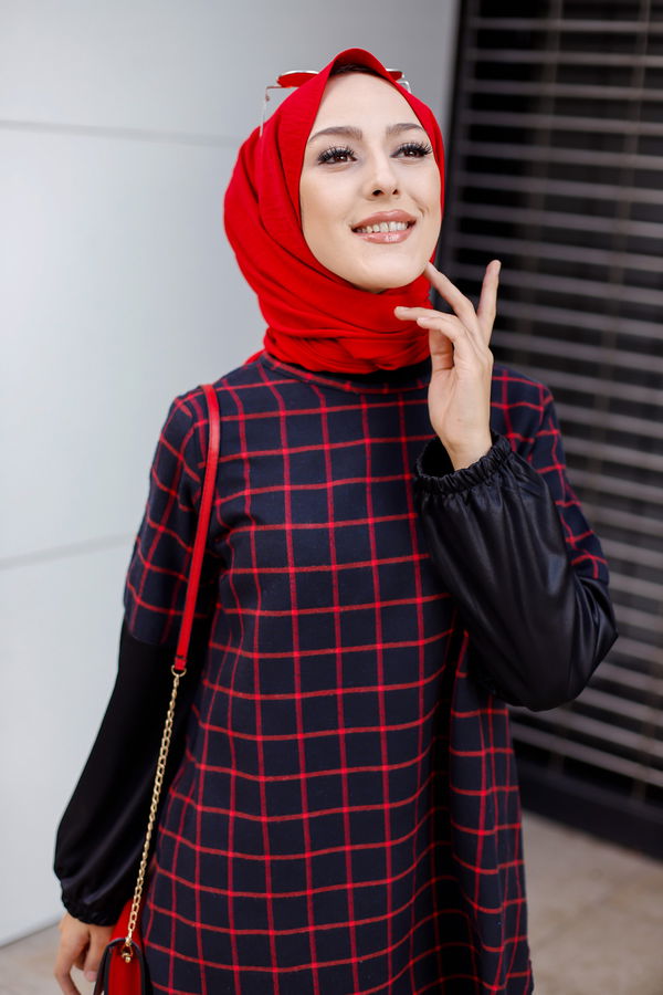 Düz Orta Kadın Siyah TUNIK - 3305 SİYAH