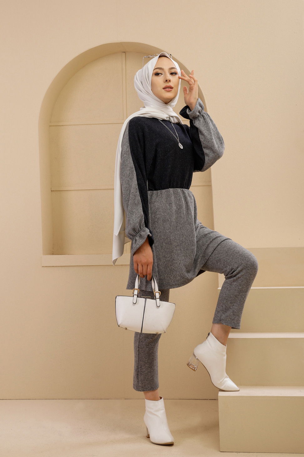 Düz Bisiklet Yaka Kadın Lacivert 5282 TUNIK - 5282 LACİVERT