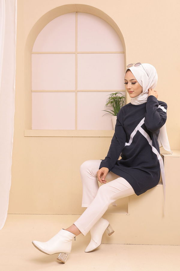 Düz Bisiklet Yaka Kadın Lacivert TUNIK - 3372 LACİVERT