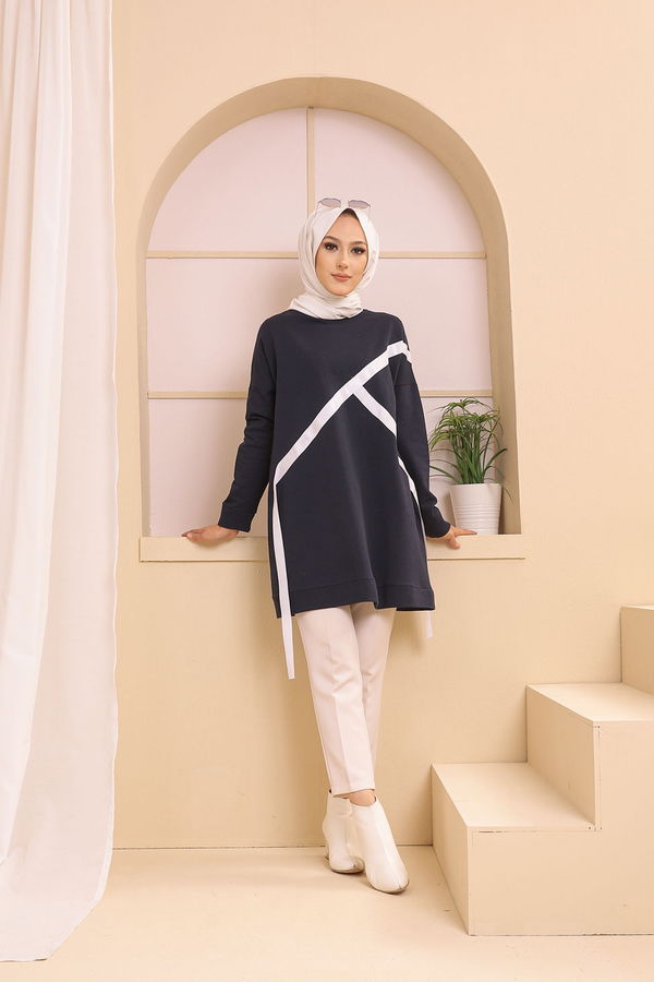 Düz Bisiklet Yaka Kadın Lacivert TUNIK - 3372 LACİVERT