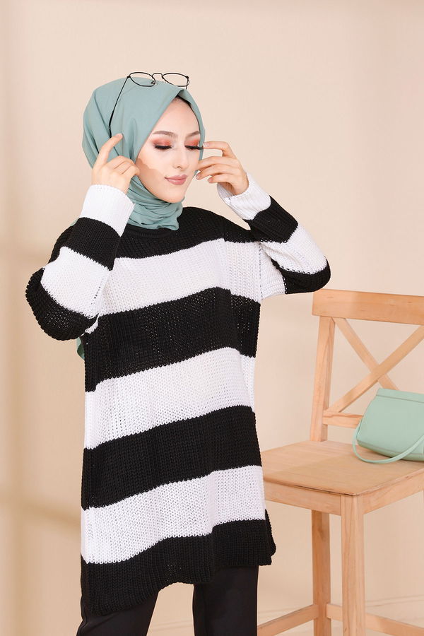 Düz Bisiklet Yaka Kadın Siyah 8648 KAZAK - 8648 SİYAH