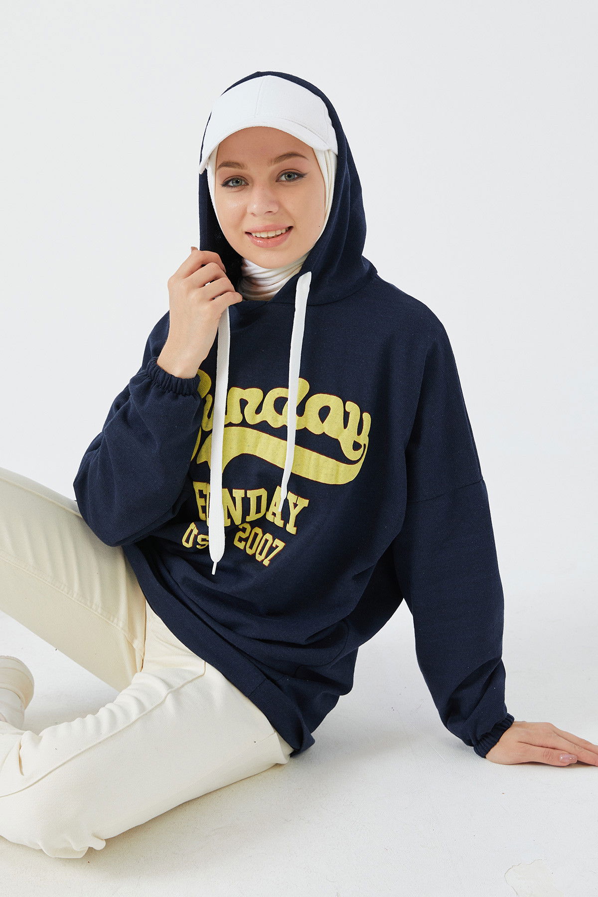Düz Kapsonlu Yaka Kadın Lacivert Sweat - 3868